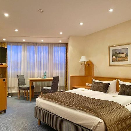Russmann Hotel & Living Goldbach  Exterior foto